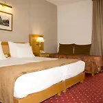 Rainha D. Amelia, Arts & Leisure 4* Castelo Branco (Centro)