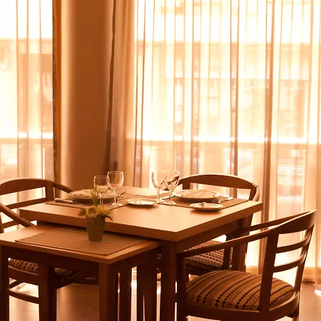 Rainha D. Amelia, Arts & Leisure Hotel Castelo Branco (Centro)