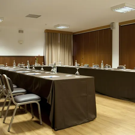 Rainha D. Amélia, Arts&leisure Hotel Castelo Branco (Centro)