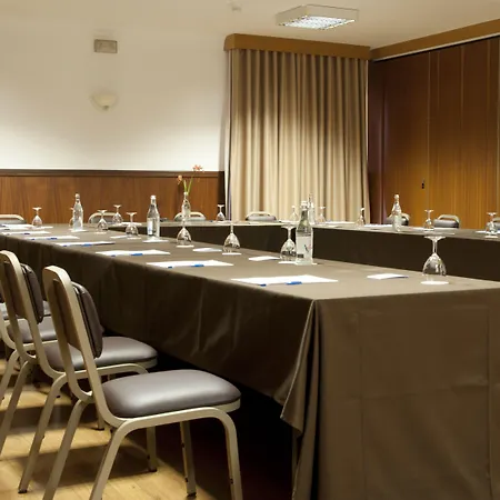 Rainha D. Amelia, Arts & Leisure Hotel 4*