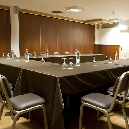 Rainha D. Amelia, Arts & Leisure Каштелу-Бранку