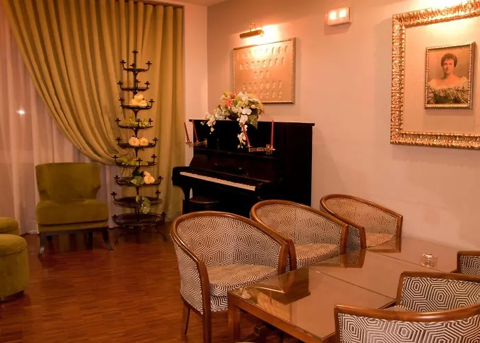 Hotel Rainha D. Amélia, Arts&leisure 4*