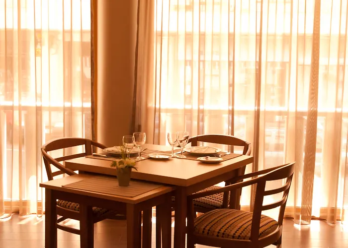 Rainha D. Amelia, Arts & Leisure Hotel Castelo Branco (Centro)