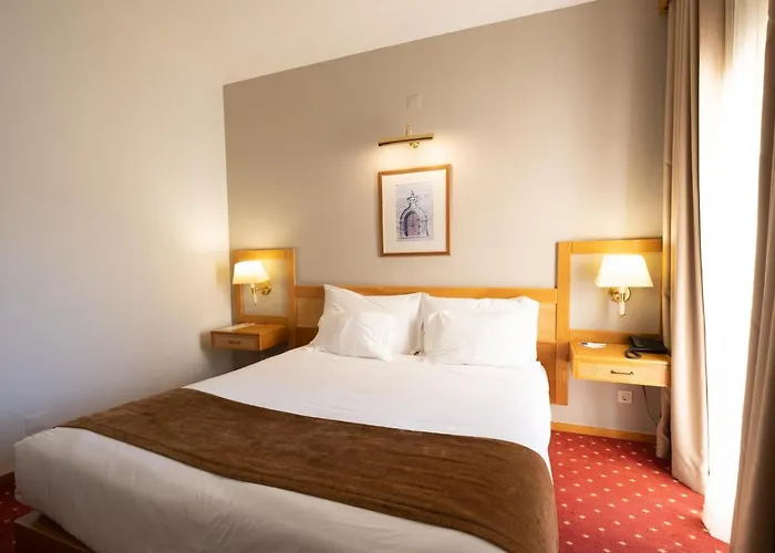 Hotel Rainha D. Amélia, Arts&leisure 4*