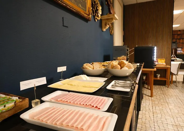 Hotel Rainha D. Amélia, Arts&leisure