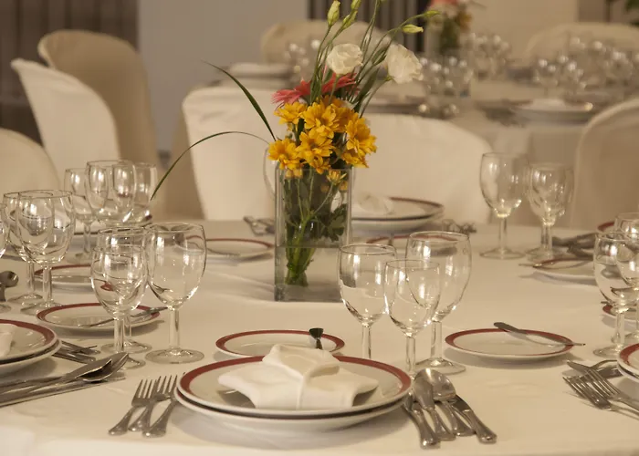 Rainha D. Amélia, Arts&leisure 4*