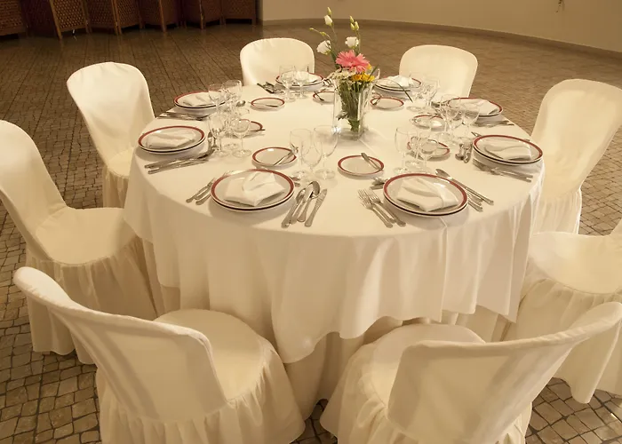 Rainha D. Amélia, Arts&leisure