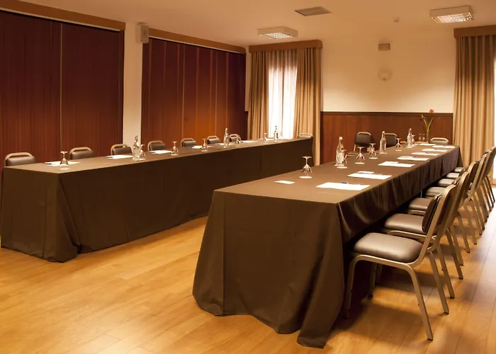 Hotel Rainha D. Amélia, Arts&leisure